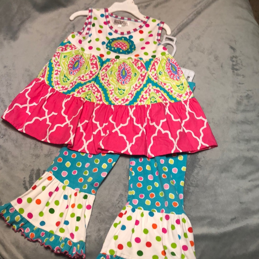 Colorful pant set